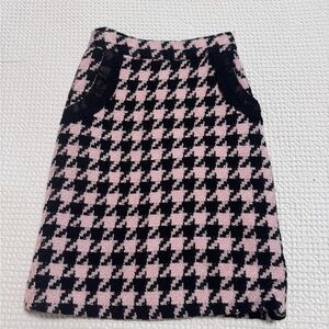 Jade tweed houndstooth pink black skirt small 2 pockets pencil vintage